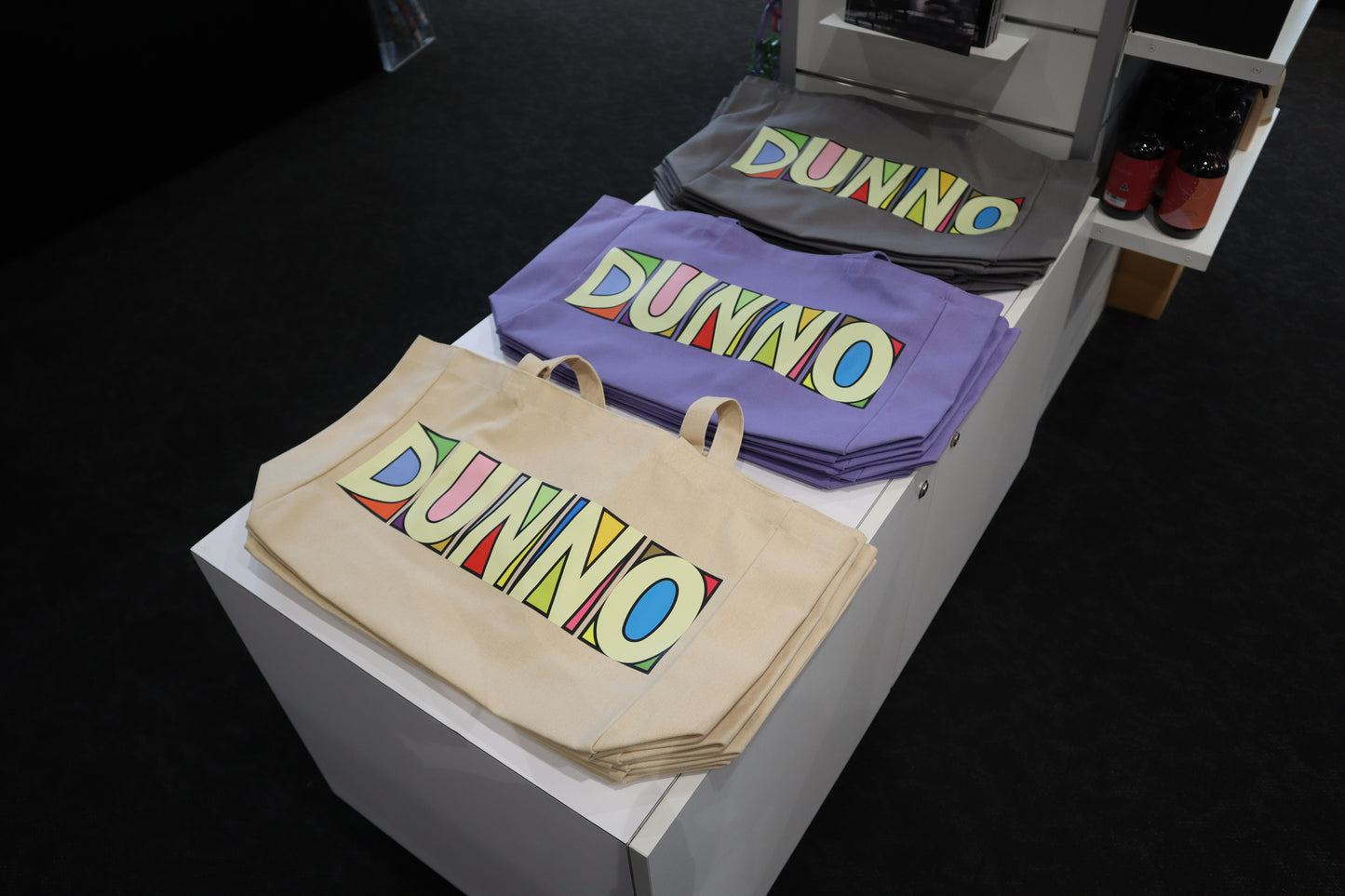 DUNNO totes